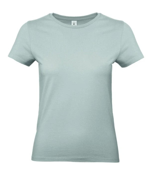 Personalisiertes Woman T-Shirt in verschiedene Farben und Größen erhältlich